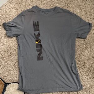 Nike Charcoal Gray Men's Tee with Black Logo